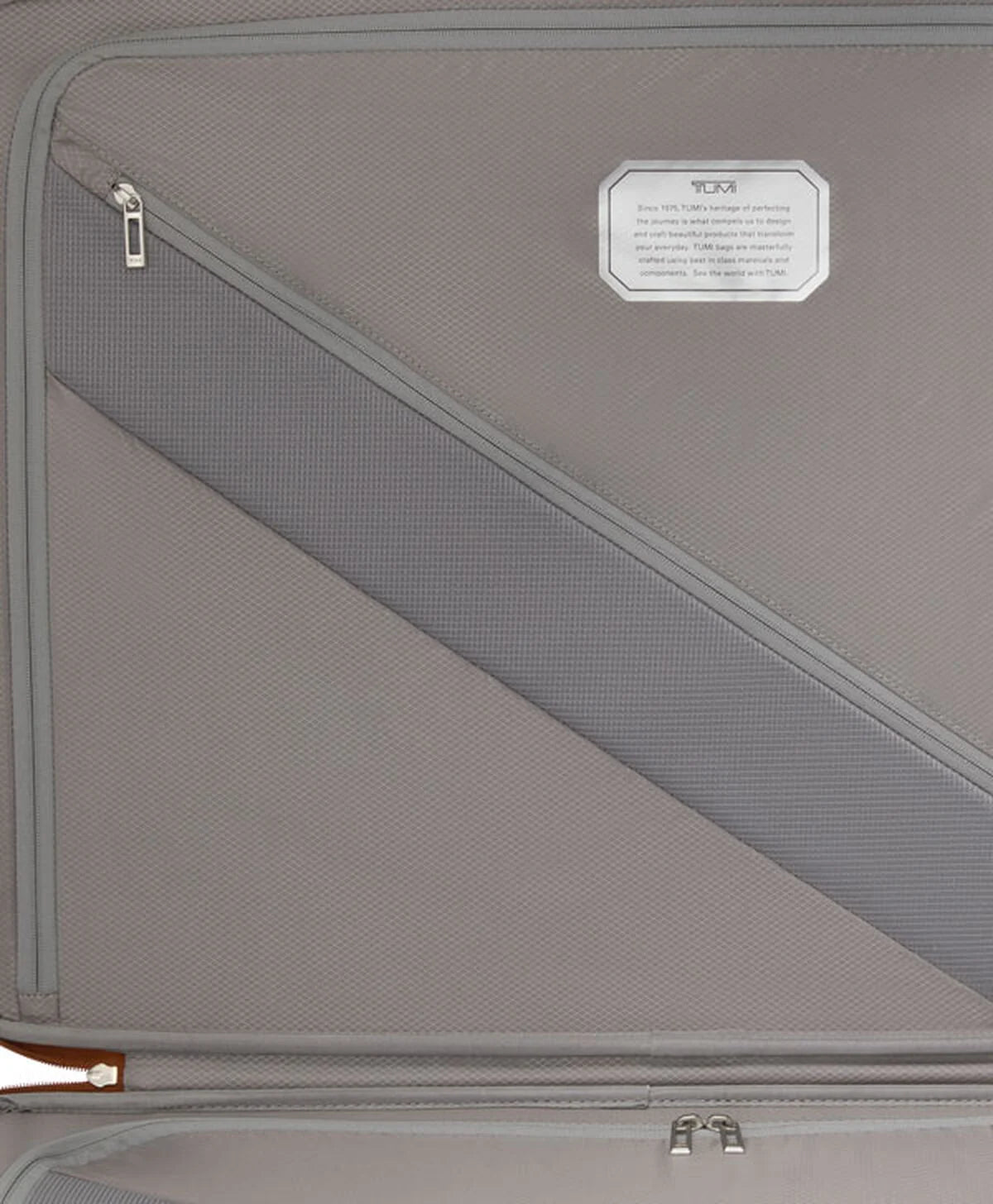 Extended Trip Checked Luggage 76 cm