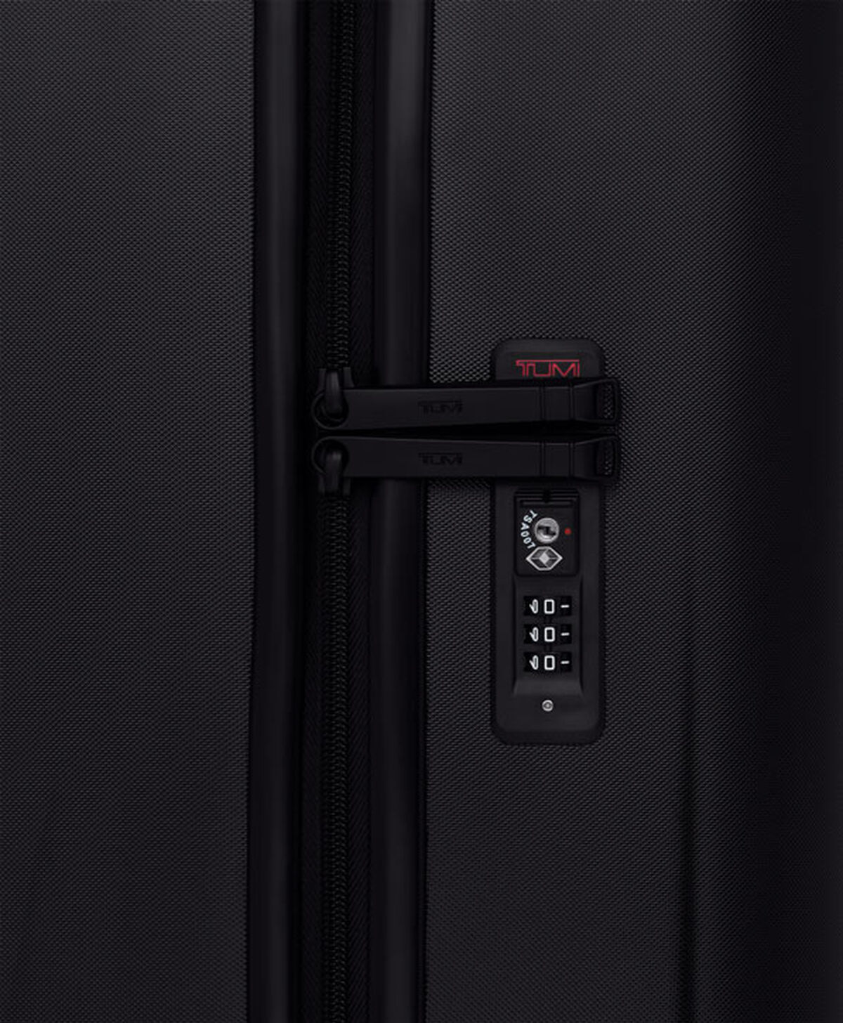 Golf Hardside 2WHL Travel Case