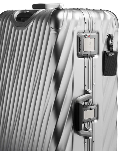 Extended Trip Checked Luggage 77,5?cm