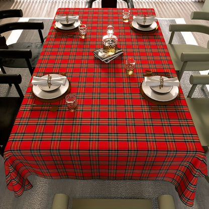 Christmas Plaid Tablecloth - Festive Red & Black Buffalo Check, Polyester - Perfect for Holiday Dining & Decor - For Christmas Parties & Gatherings - Ideal Gift for Home Decor Lovers