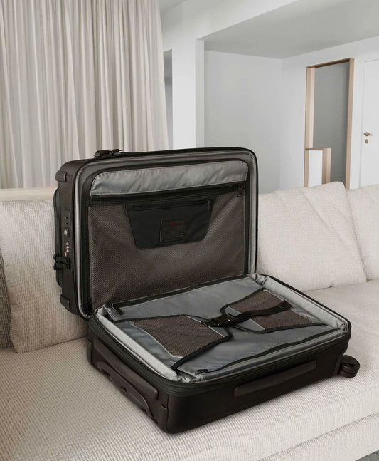 International Dual Access Expandable Carry-On 56 cm