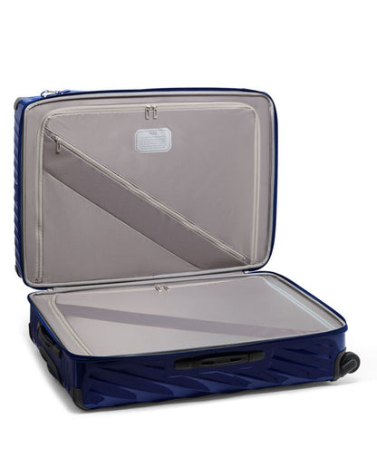 Extended Trip Checked Luggage 76 cm