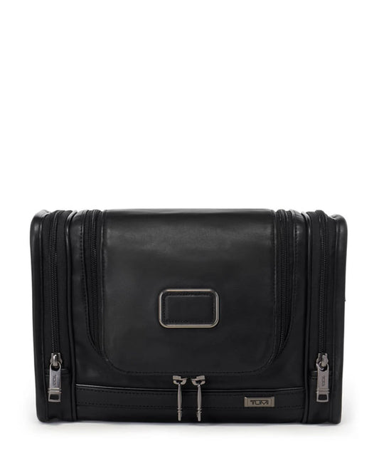 Hanging Travel Kit