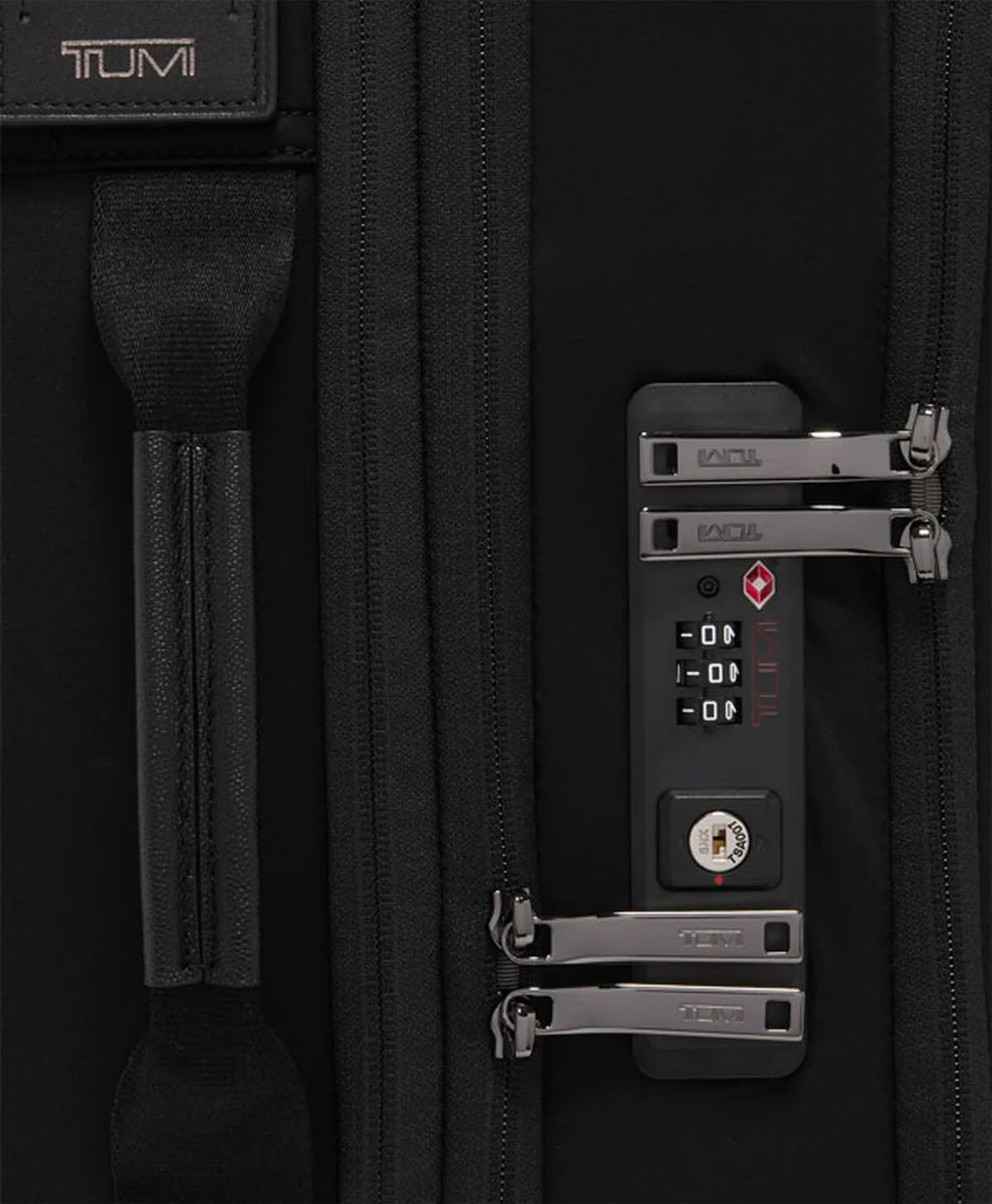 L¨¦ger International Expandable Carry-On